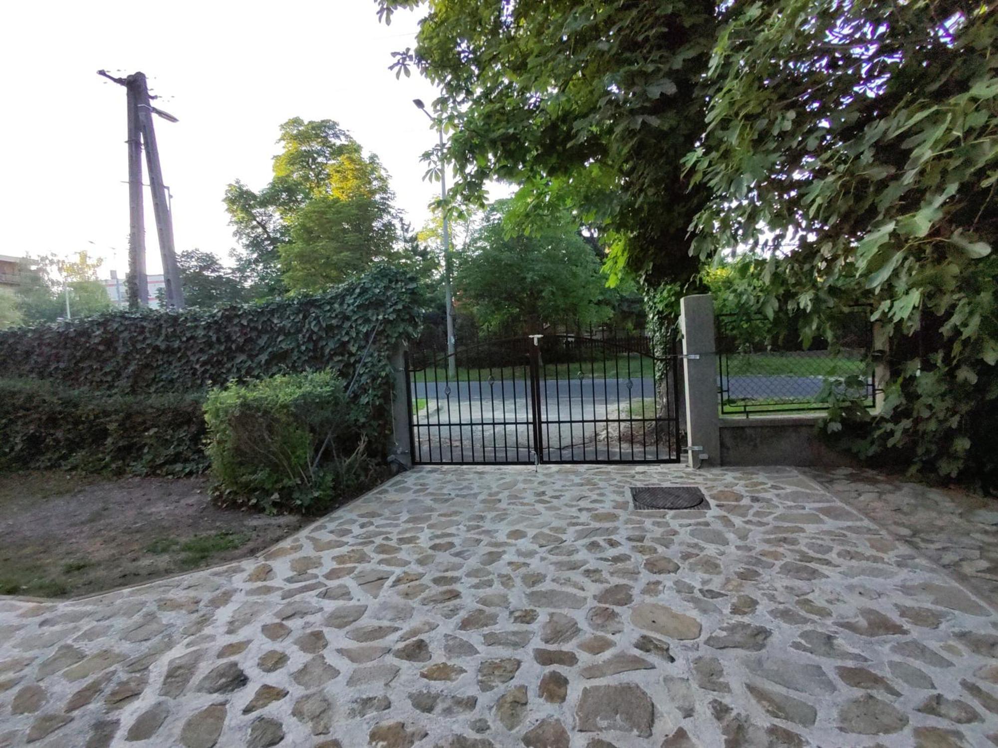 Villa Marion Keszthely Bagian luar foto